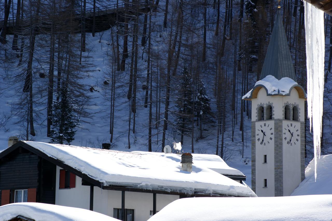 Апартаменты Haus Alpenperle Саас-Альмагель Экстерьер фото